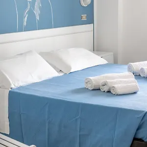 Maris Hotel
