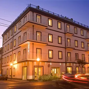 Ξενοδοχείο Card International, Ρίμινι